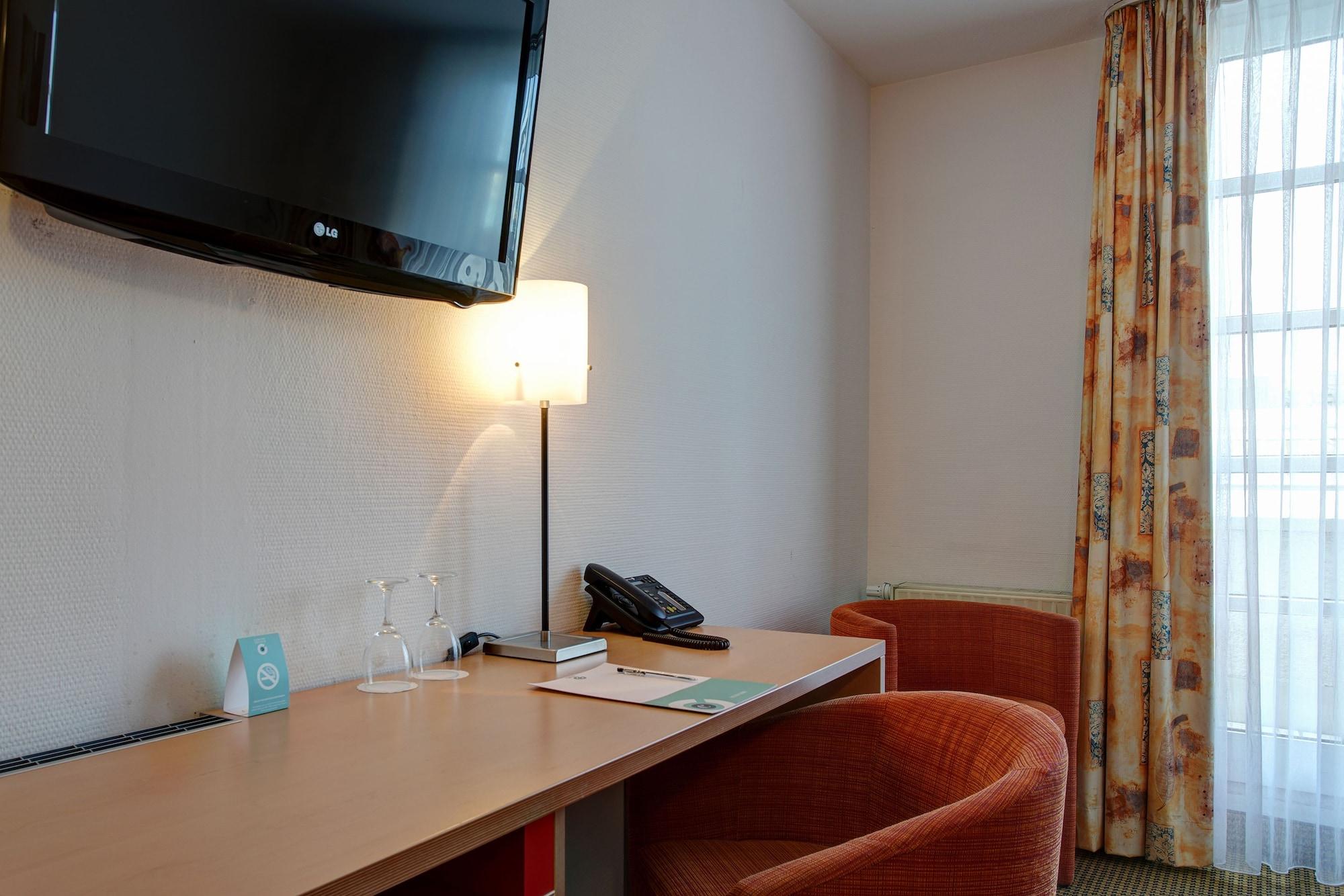 Centro Hotel Nuernberg City, Trademark Collection By Wyndham Exterior photo