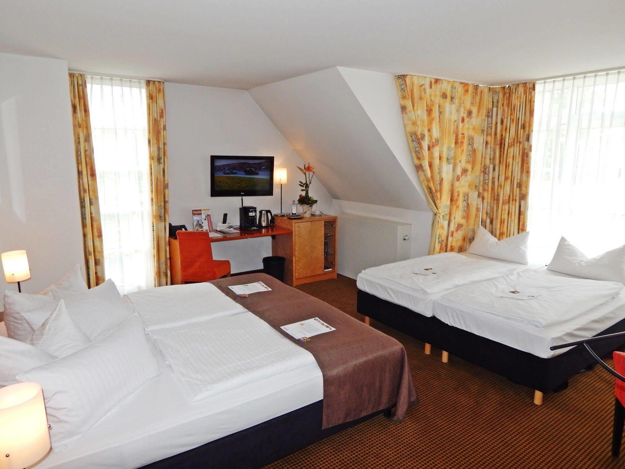 Centro Hotel Nuernberg City, Trademark Collection By Wyndham Exterior photo